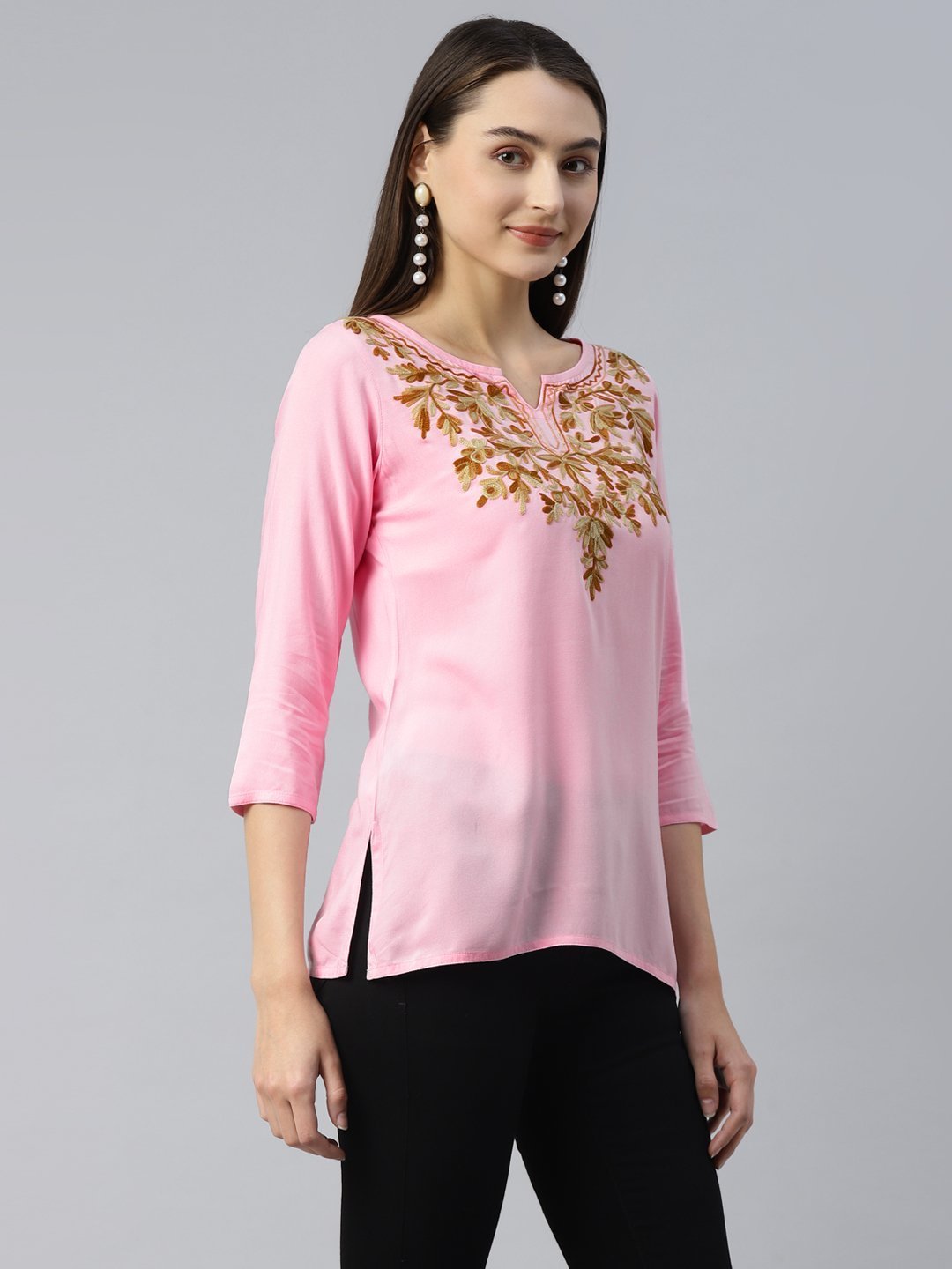 Aliyna Kashmiri Pink Kurti - Image 4