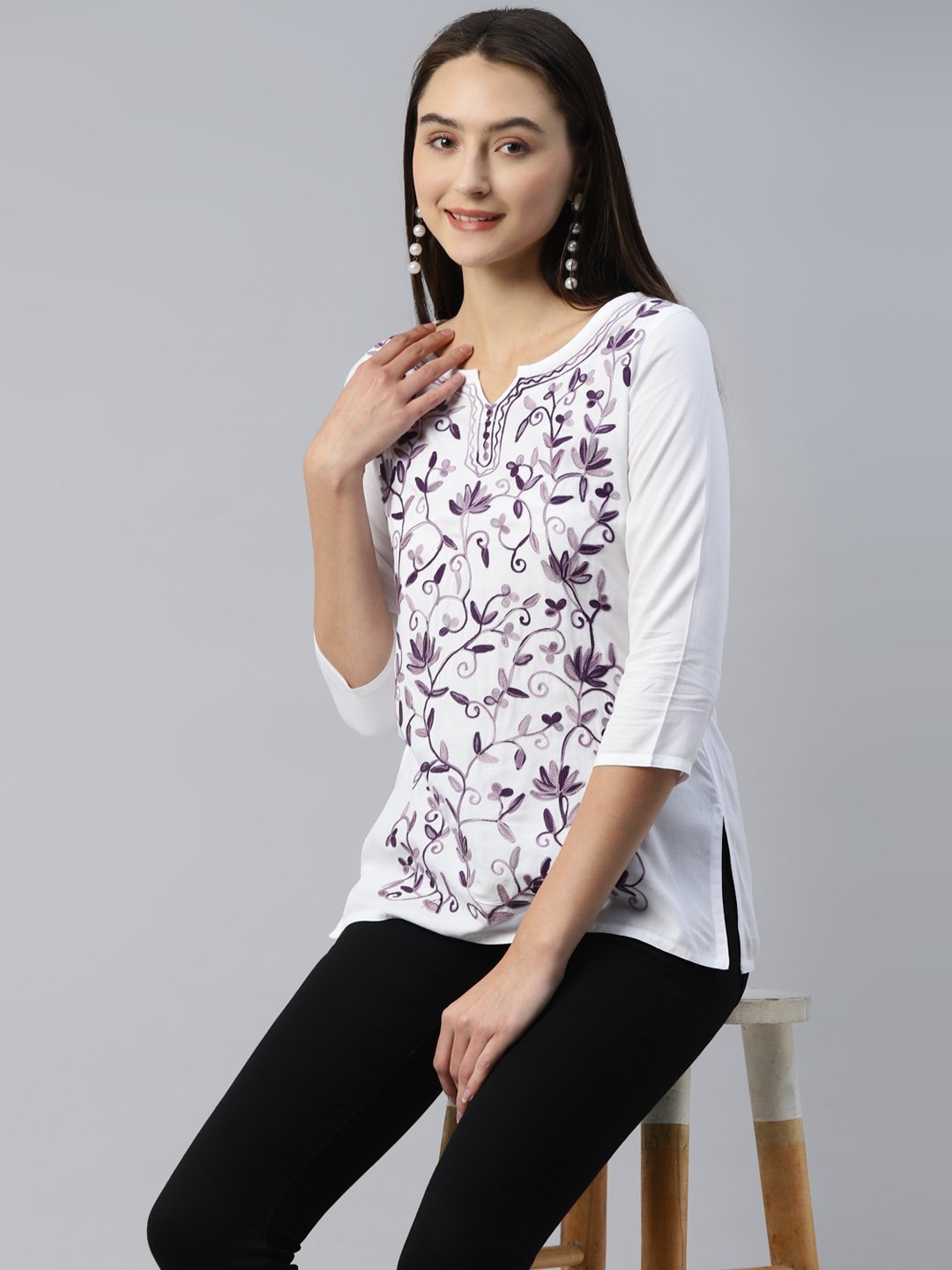 Jannat Kashmiri White Kurti - Image 7