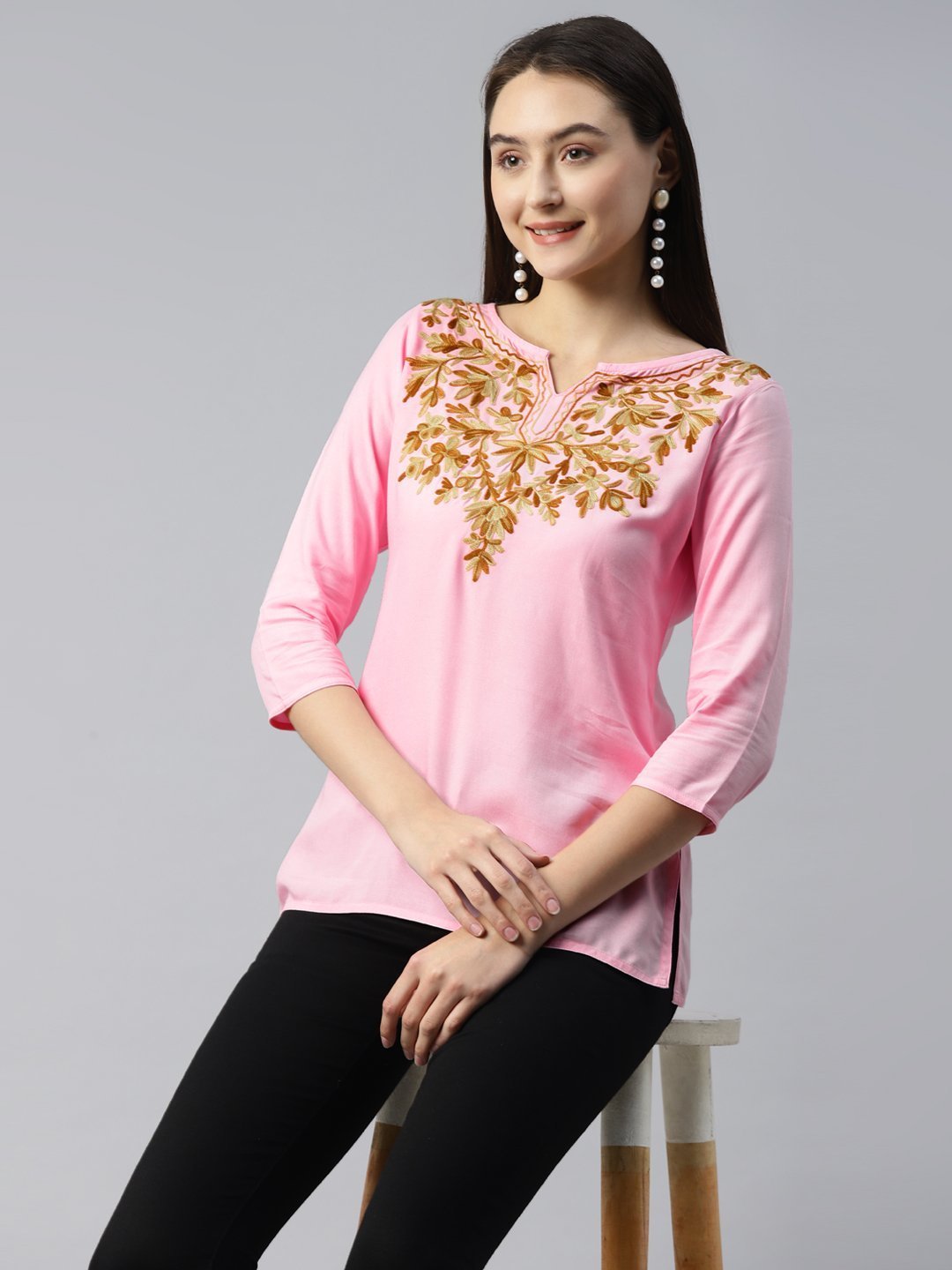 Aliyna Kashmiri Pink Kurti - Image 7