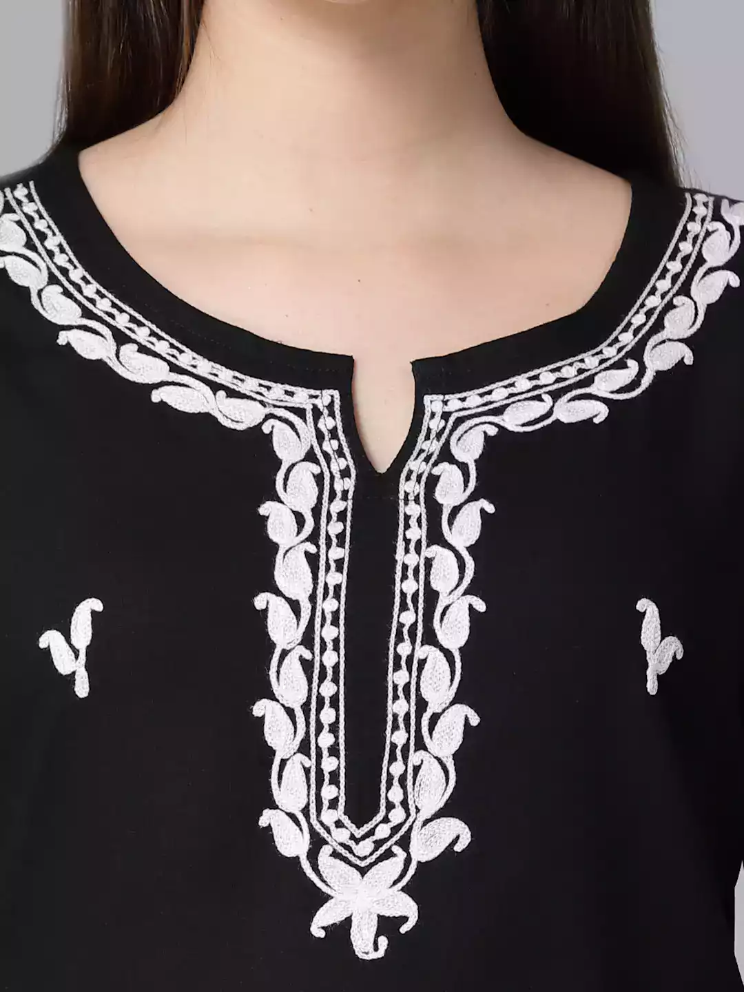 Laiba Black Sleeveless Short Kurti - Image 2