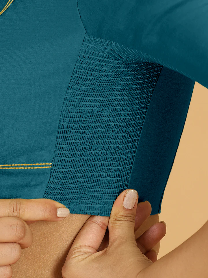 Erum x Rozaana | Elbow Sleeves Saree Blouse in Crystal Teal - Image 4