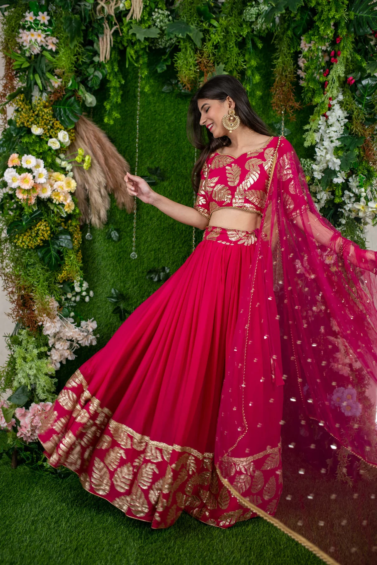 Rani Pink Leaf Daman Lehenga - Image 3