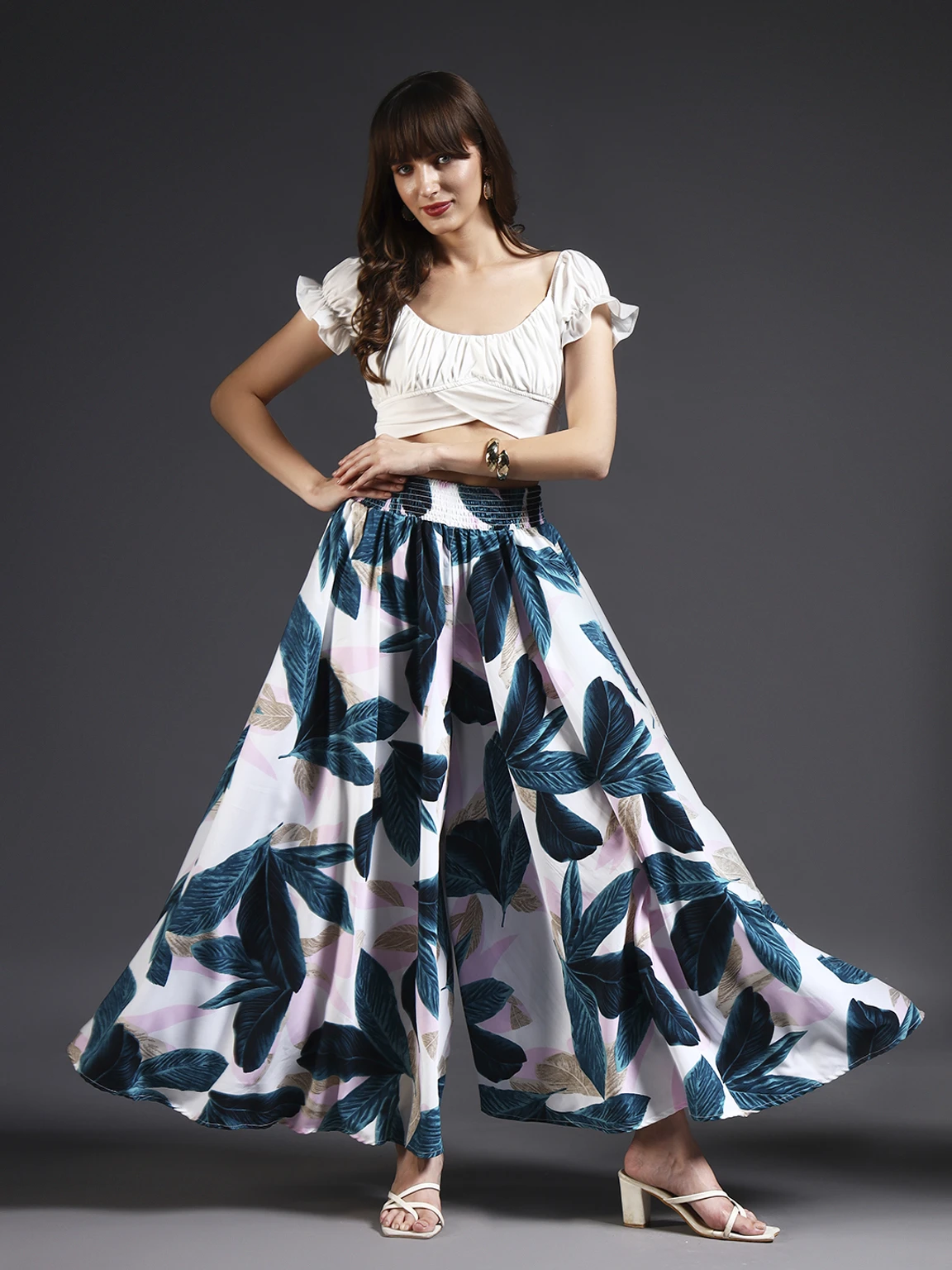 Women Flared White, Green Viscose Rayon Palazzos